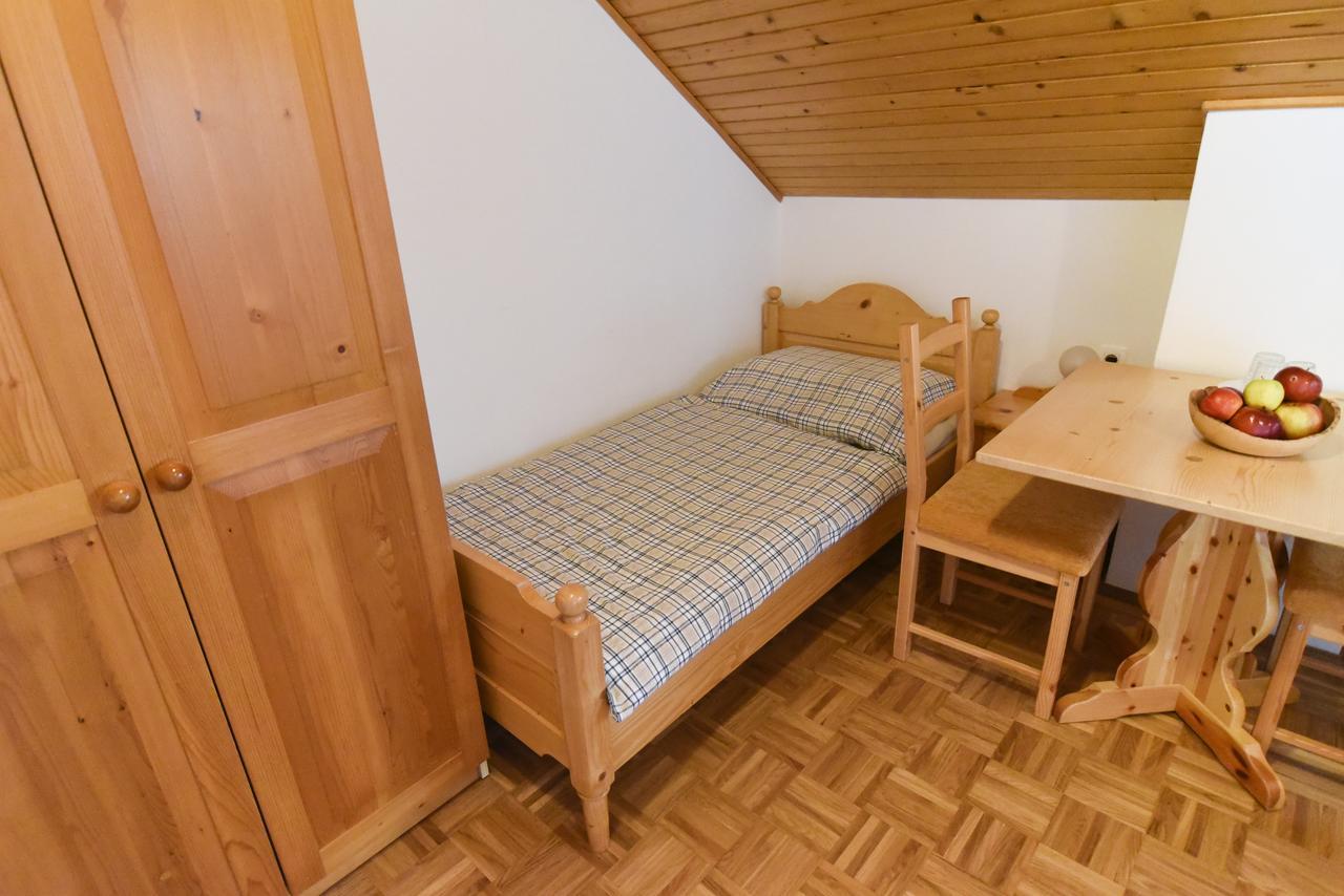 Tourist Farm "Pri Biscu" Villa Bled Værelse billede